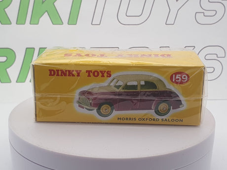 Morris Oxford Saloon Dinky - Atlas 1/43 Rosso 1957 - RikiToys - Dinky - Atlas