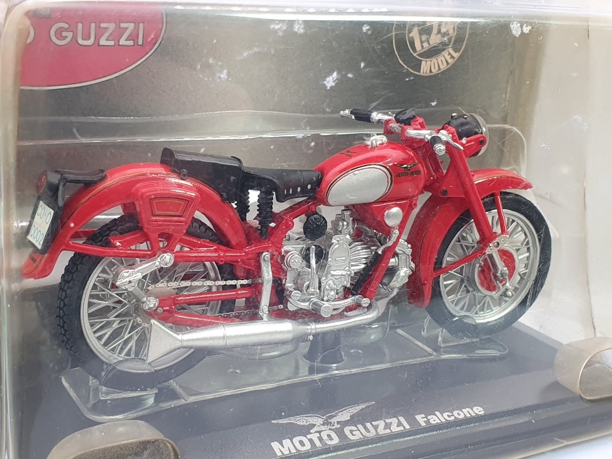 Moto Guzzi Falcone 500 Starline 1/24 Rosso 1953 - RikiToys - Starline
