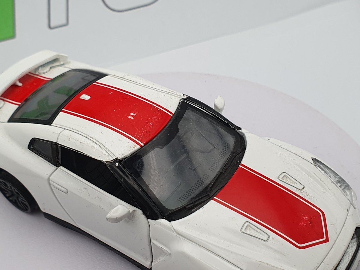 Nisan GT - R R35 MSZ 1/42 Bianco 2007 - RikiToys - MSZ#