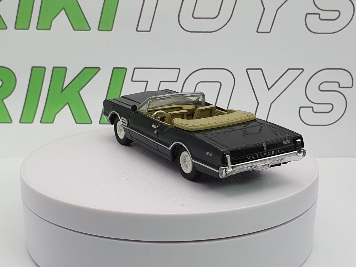 Oldsmobile 442 (1966) New Ray 1/43 - RikiToys - New Ray#