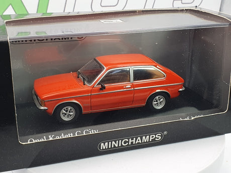 Opel Kadett C City Minichamps 1/43 Rosso 1978 - RikiToys - Minichamps