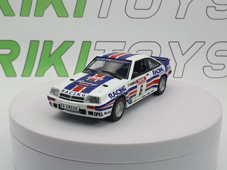 Opel Manta 400 Edicola 1/43 Bianco 1981 - RikiToys - Edicola