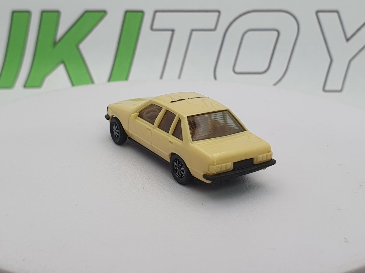 Opel Rekord 2,0 E Taxi Herpa 1/87 Beige 1977 - RikiToys - Herpa