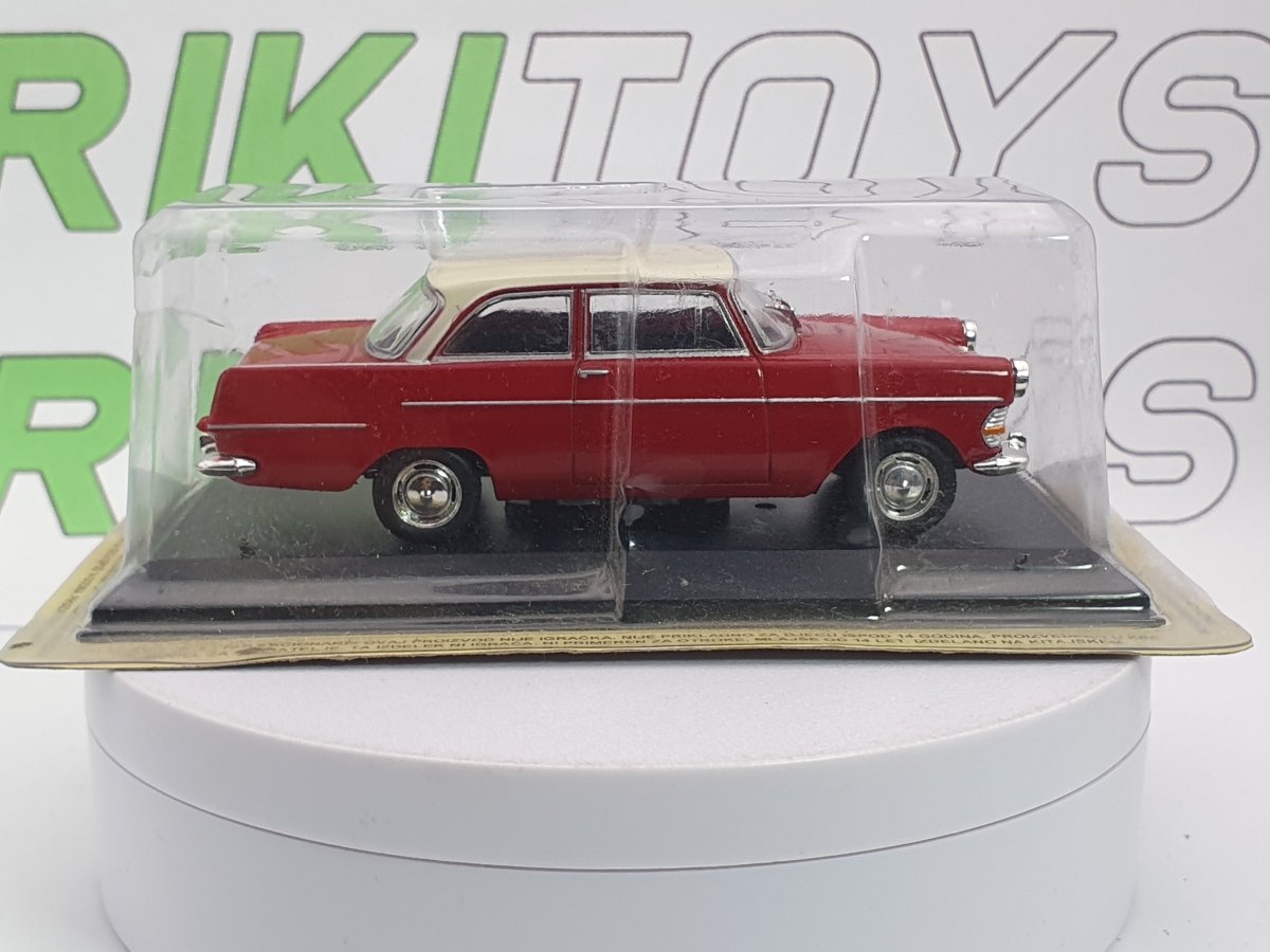 Opel Rekord P2 Edicola 1/43 Fucsia - RikiToys - Edicola