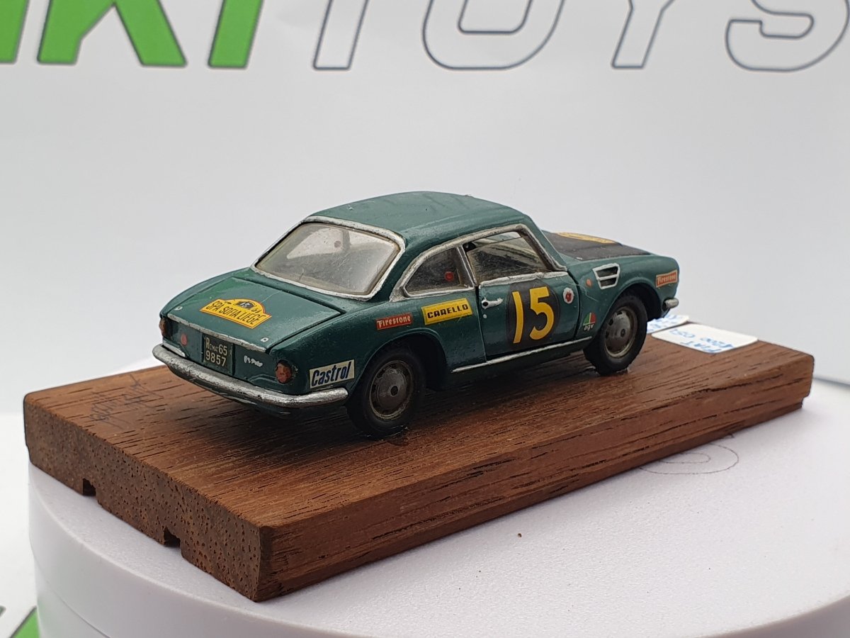 Osi 1200 Coupé Politoys 1/43 - RikiToys - Politoys#