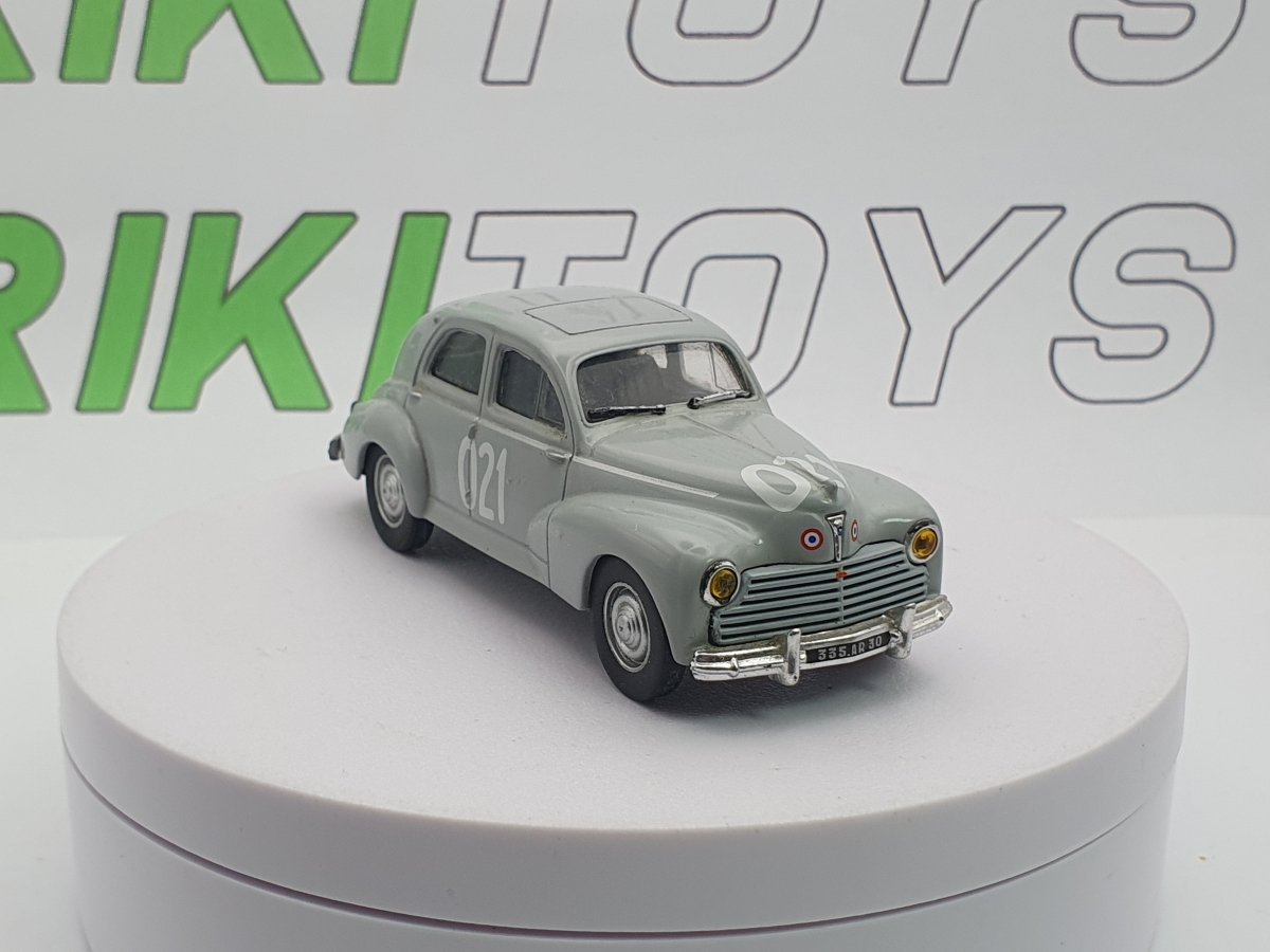 Peugeot 203 Norev 1/43 Grigio 1948 - RikiToys - Norev