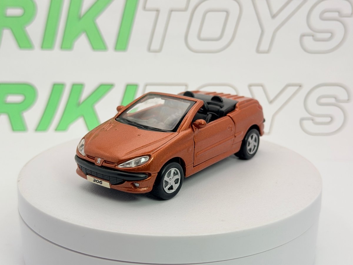 Peugeot 206 CC Maisto 1/38 Ruggine - RikiToys - Maisto