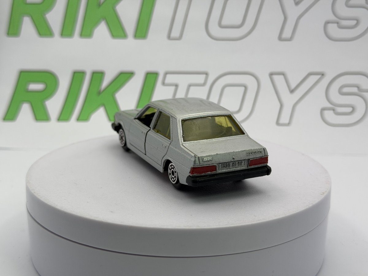 Peugeot 305 Norev 1/43 Argento 1977 - RikiToys - Norev