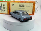 Peugeot 305 Norev 1/43 Azzurro metallizzato 1977 - RikiToys - Norev
