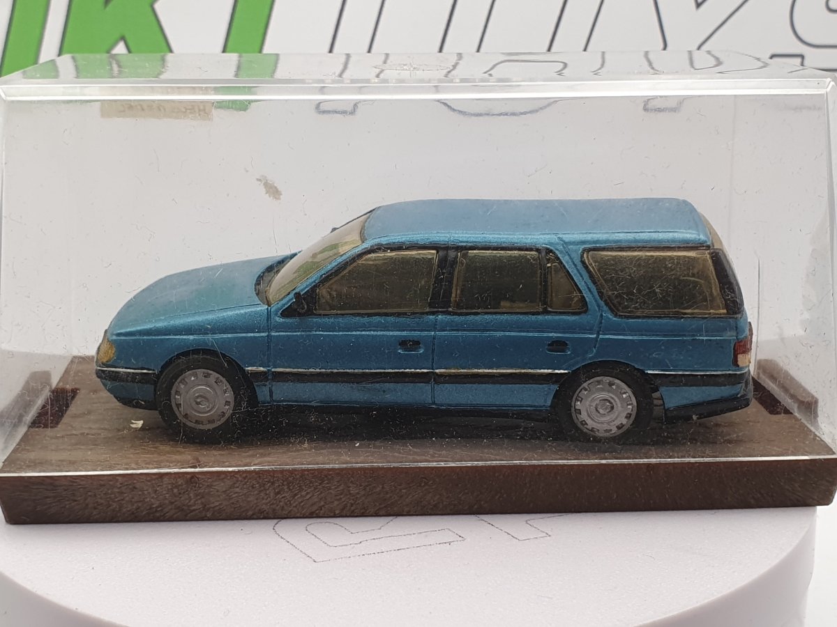 Peugeot 405 Station Wagon Heco Model 1/43 - RikiToys - Heco Model#
