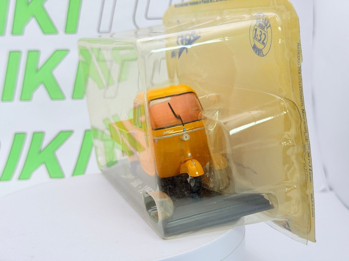 Piaggio Ape 500 Italeri 1/32 Giallo 1967 - RikiToys - Italeri