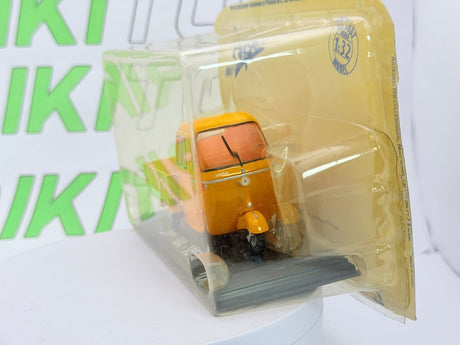 Piaggio Ape 500 Italeri 1/32 Giallo 1967 - RikiToys - Italeri