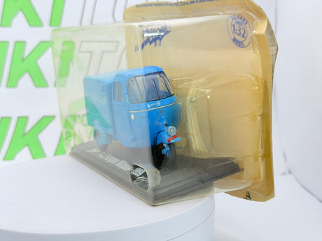 Piaggio Ape C2 furgonato Italeri 1/32 Azzurro 1959 - RikiToys - Italeri