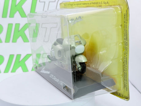 Piaggio Vespa Circuito 125 Maisto 1/18 Verde 1950 - RikiToys - Maisto