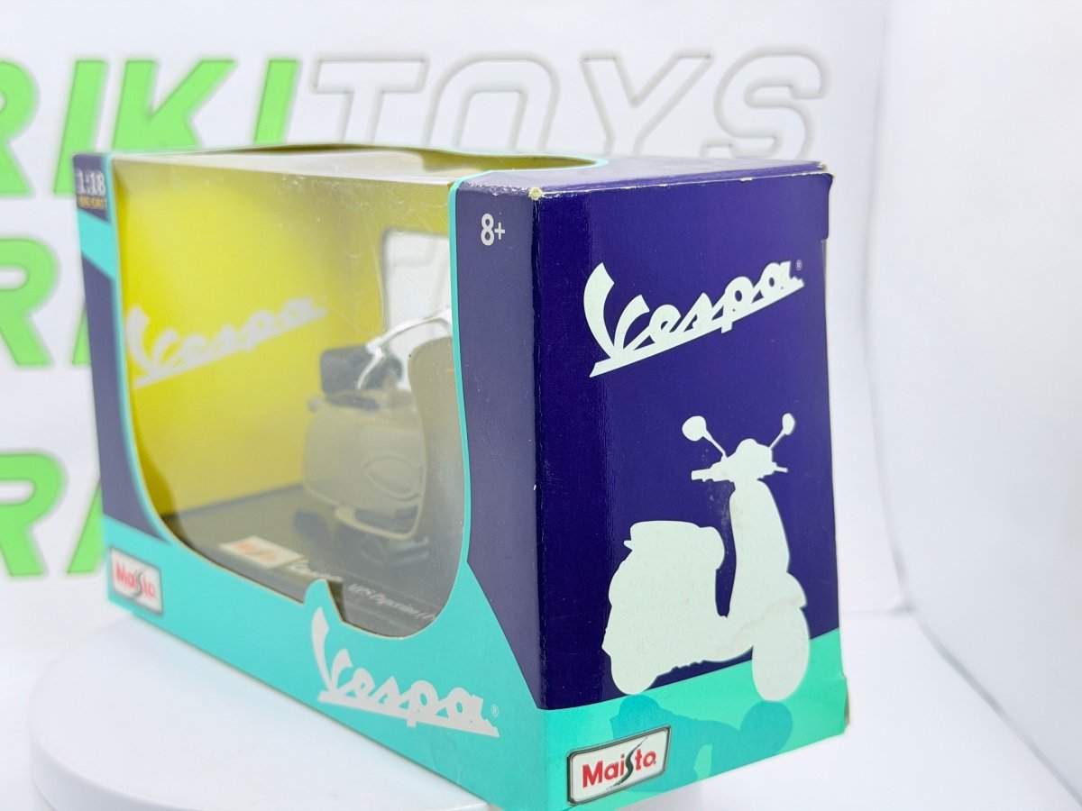 Piaggio Vespa Paperino Maisto 1/18 Marrone 1945 - RikiToys - Maisto