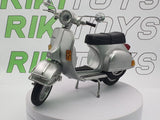 Piaggio Vespa PX New Ray 1/16 Argento 1978 - RikiToys - New Ray