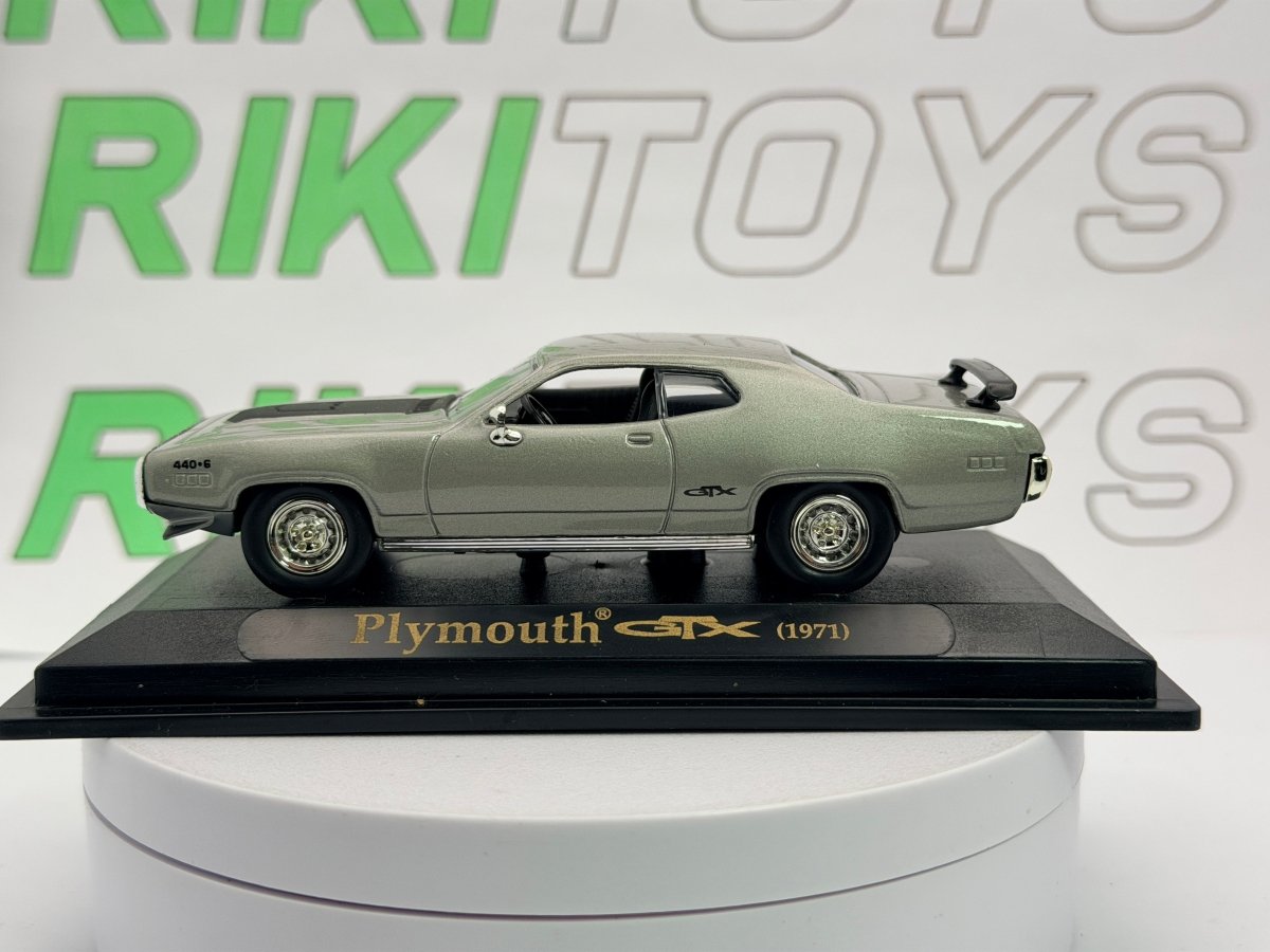 Plymouth GTX Road Signature 1/43 Argento 1971 - RikiToys - Road Signature