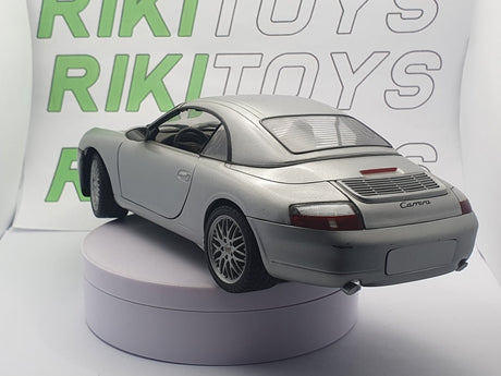 Porsche 911 996 Cabrio Hot Wheels 1/18 Argento 1997 - RikiToys - Hot Wheels