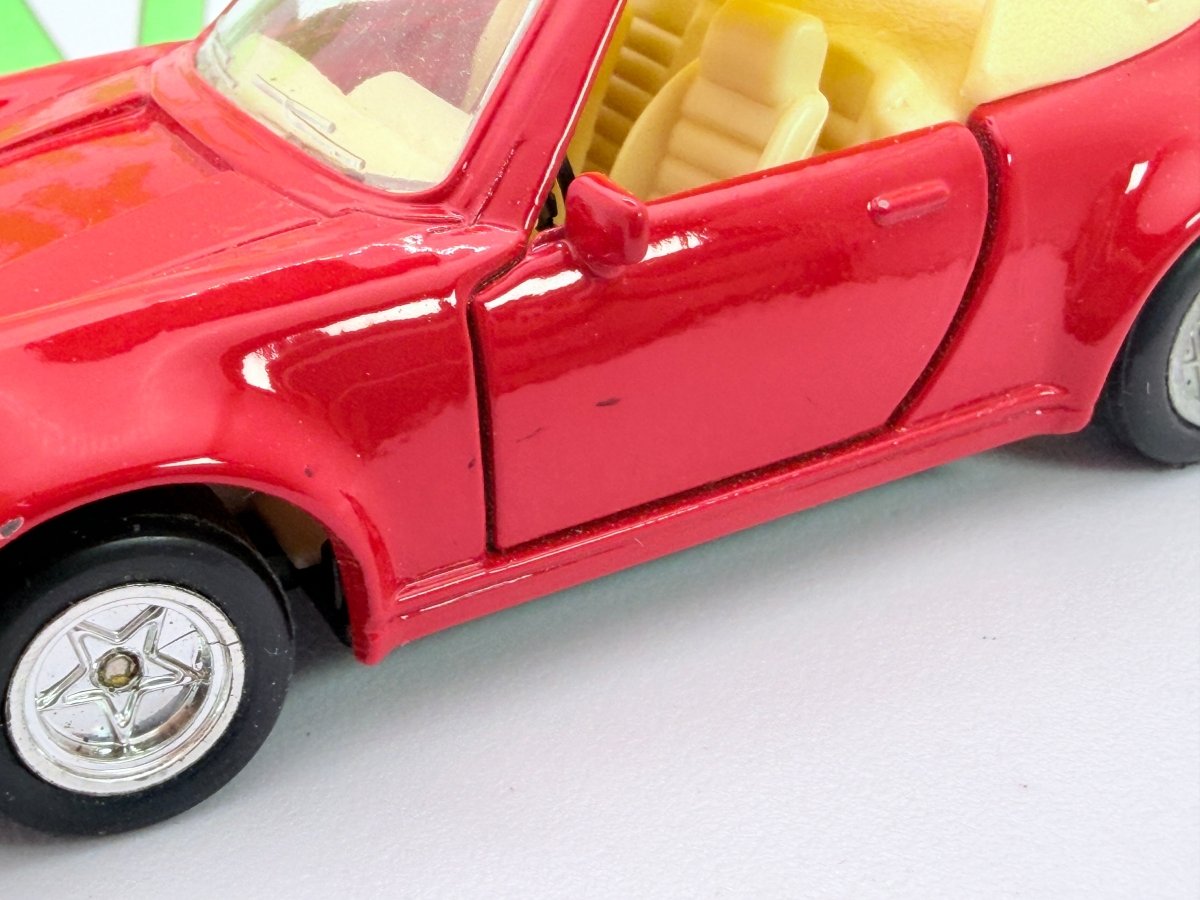 Porsche 911 SC Cabrio MC Toy 1/36 Rosso - RikiToys - MC Toy