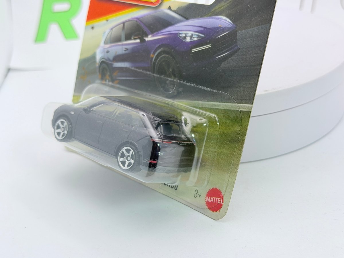 Porsche Cayenne Matchbox 1/60 Viola - RikiToys - Matchbox#