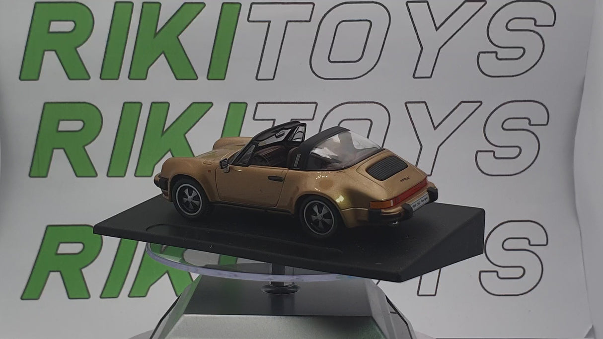 Porsche 911 SC Targa Edicola 1/43 Oro 1983