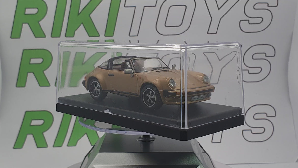 Porsche 911 SC Targa Edicola 1/43 Oro 1983