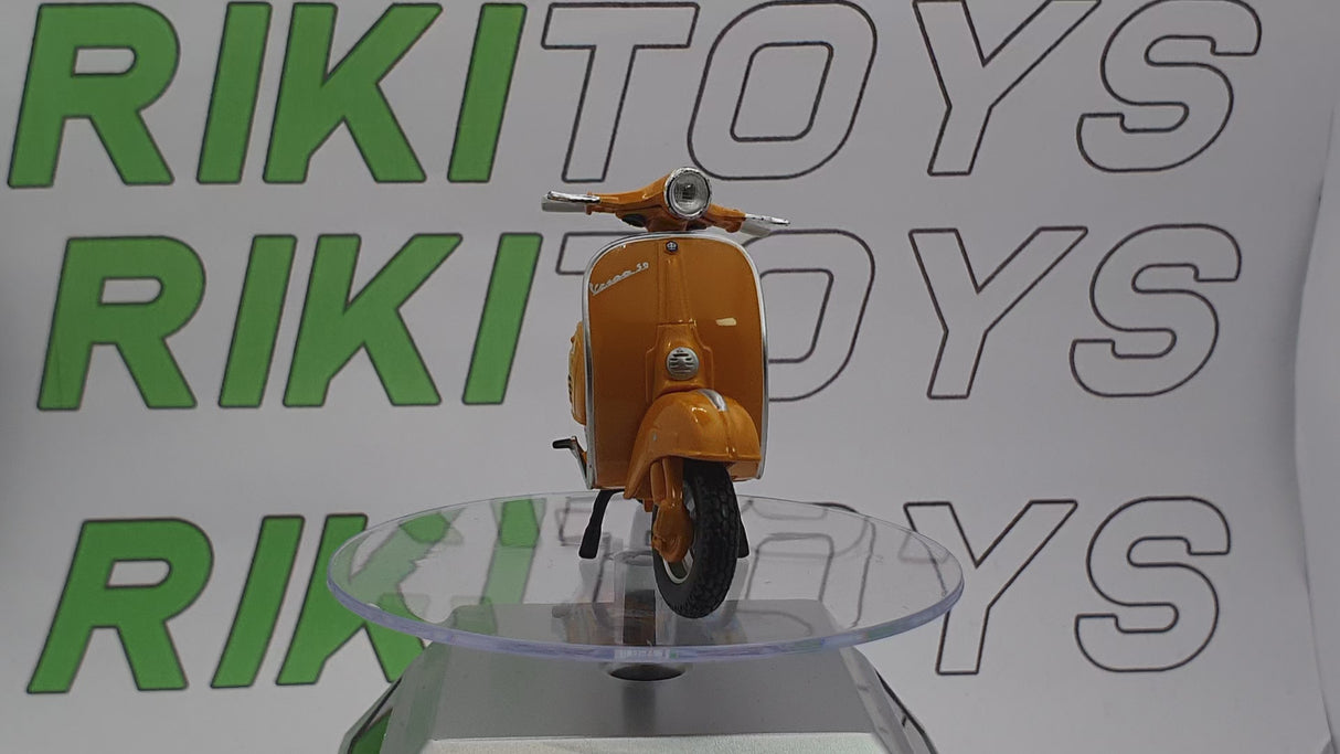 Piaggio Vespa 50 R Maisto 1/18 Arancione 1973