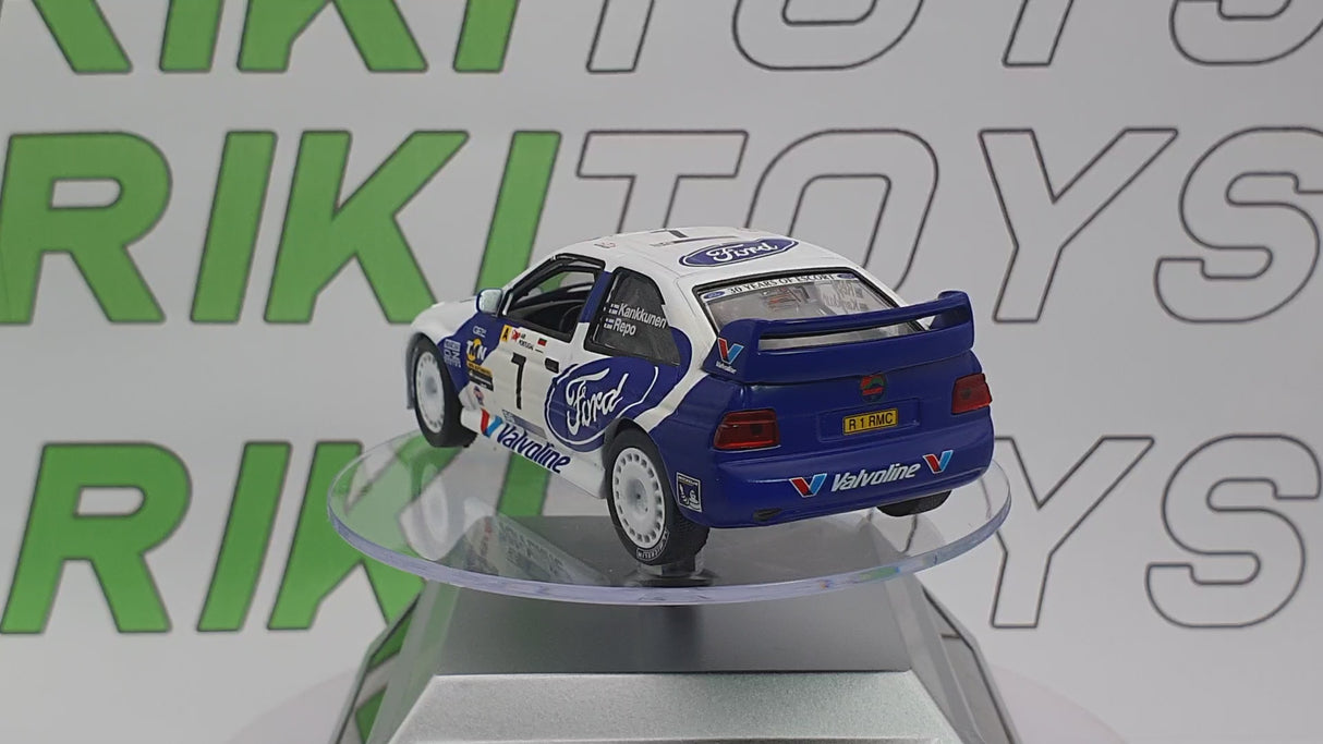 Ford Escort Cosworth Edicola 1/43 Bianco 1992