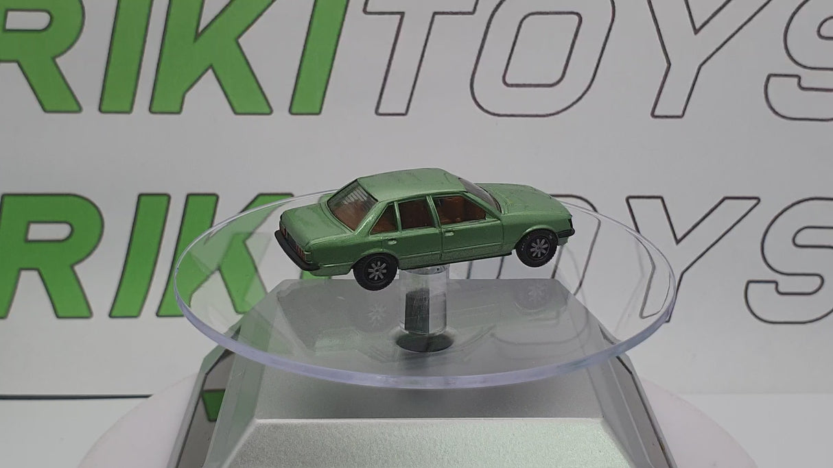 Opel Rekord 2,0 E  1/87 Verde 1977