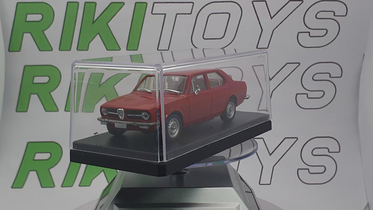 Alfa Romeo Alfetta berlina 1600 Edicola 1/43 Rosso 1974