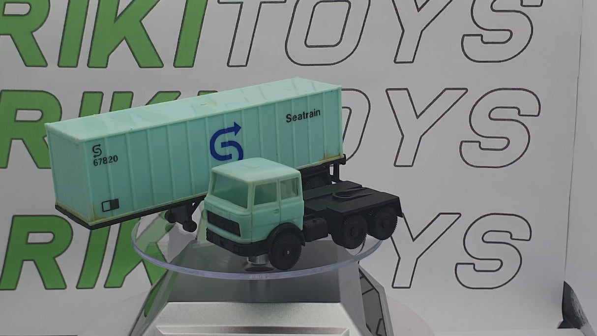 Fiat 170 Lima 1/87 Verde