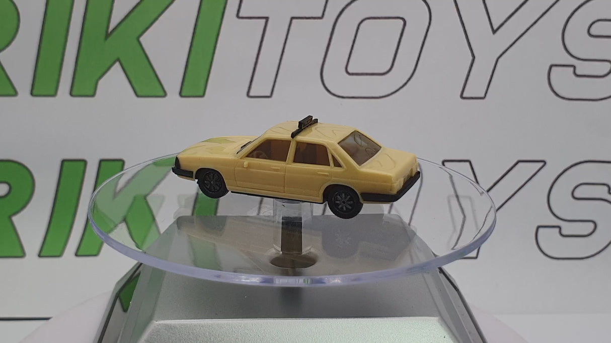Audi 100 GL Taxi Herpa 1/87 Beige 1976