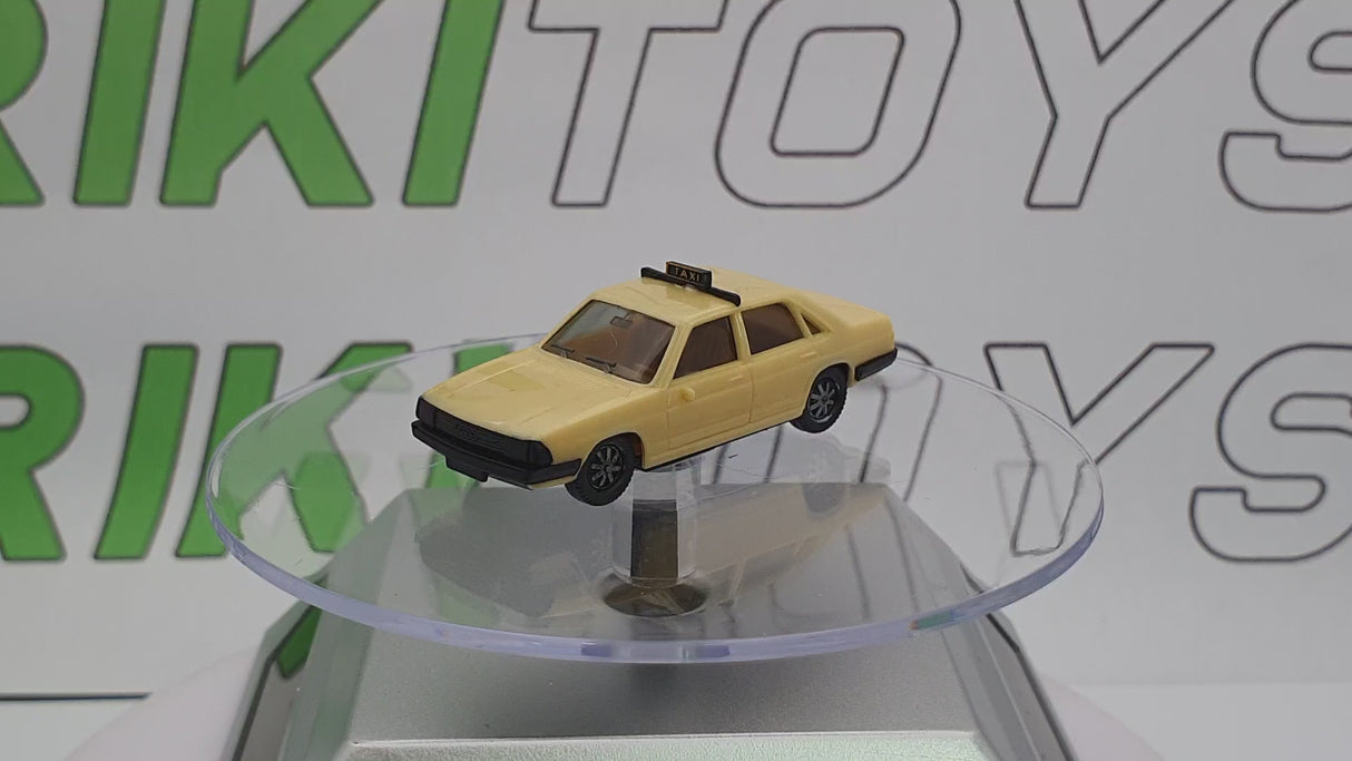 Audi 100 C2 Taxi Herpa 1/87 Beige 1976