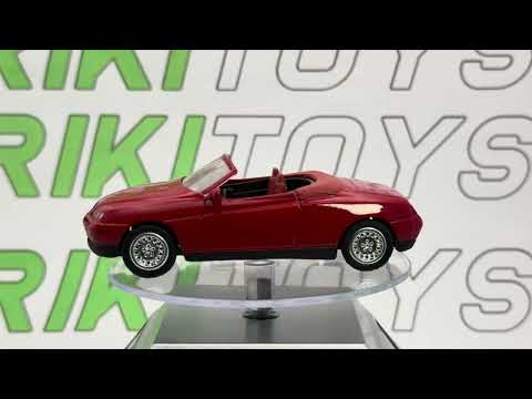 Alfa Romeo Spider (916) New Ray 1/43 Rosso