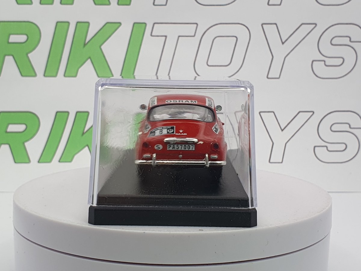Saab 96 V4 Edicola 1/43 Rosso 1972 - RikiToys - Edicola