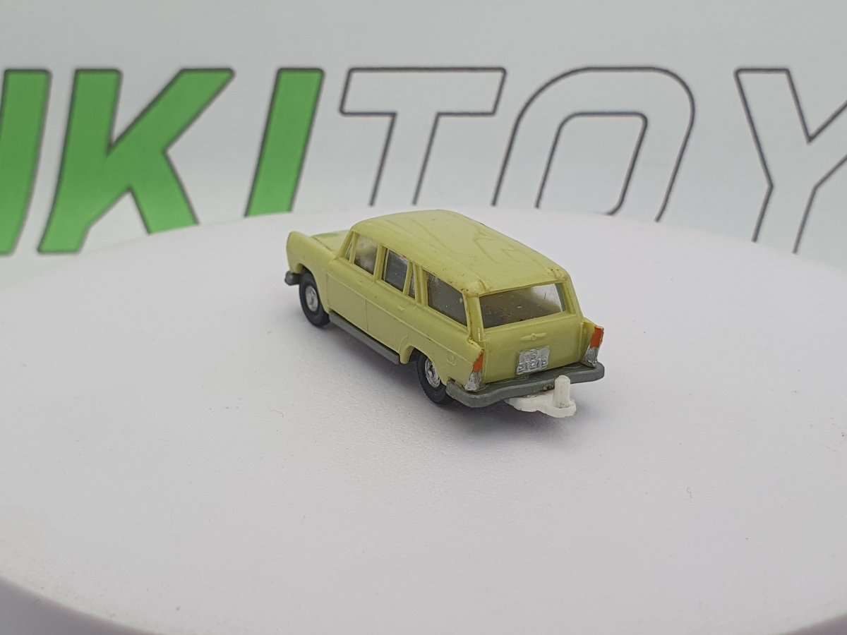 Seat 1800 Familare Eko 1/86 Verde - RikiToys - Eko