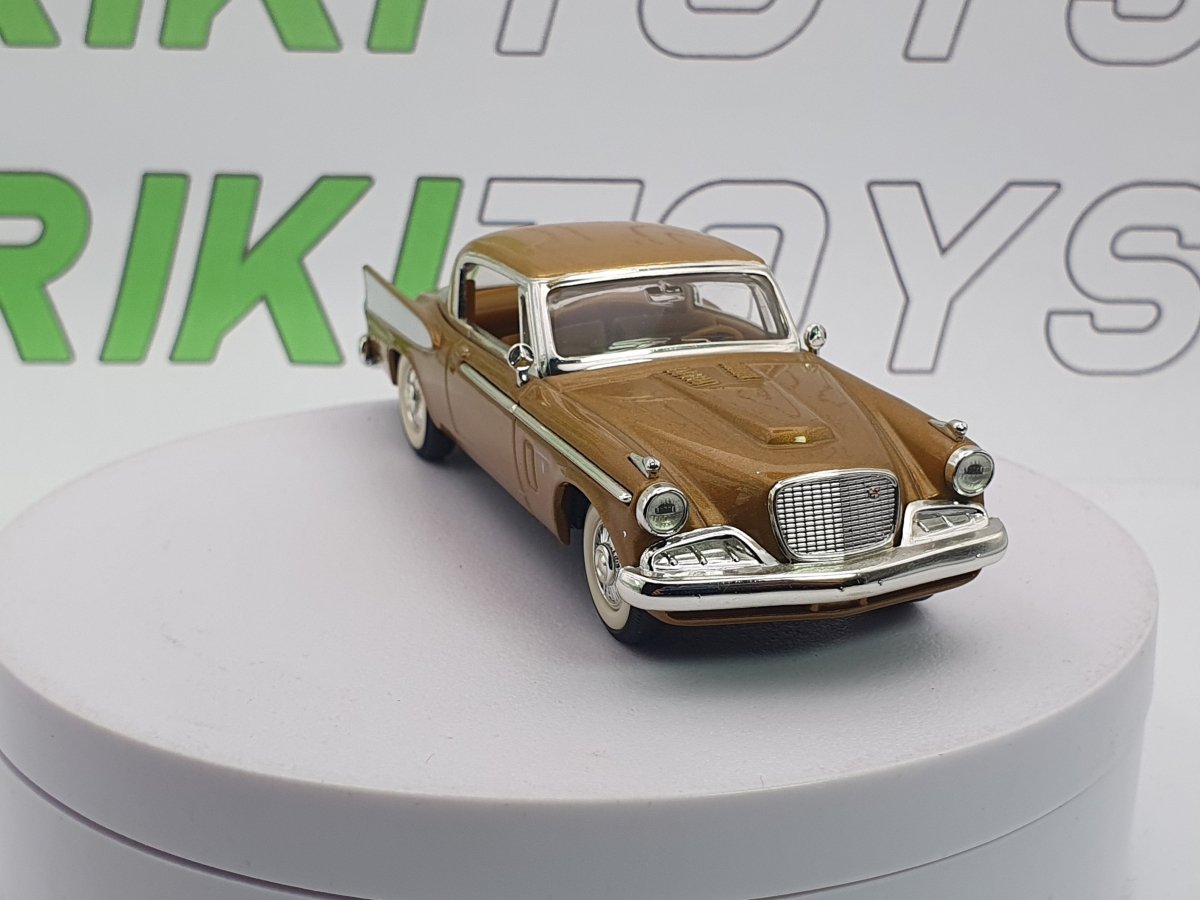 StudeBacker Golden Hawk Road Signature 1/43 Oro 1958 - RikiToys - Road Signature
