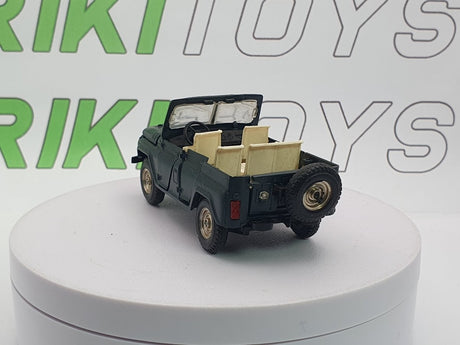 Uaz 469 Saratov 1/43 Verde 1973 - RikiToys - Saratov