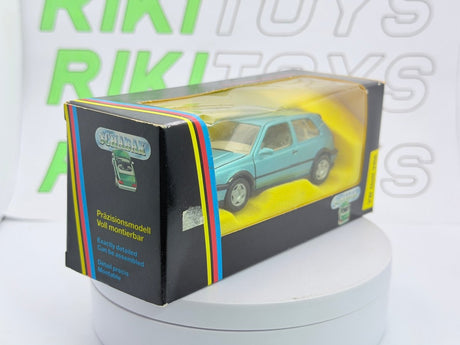 Volkswagen Golf 3 VR6 Schabak 1/43 Verde 1993 - RikiToys - Schabak