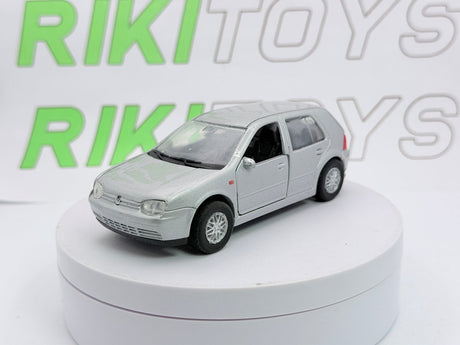 Volkswagen Golf 4 GTI Welly 1/38 Argento 1997 - RikiToys - Welly#