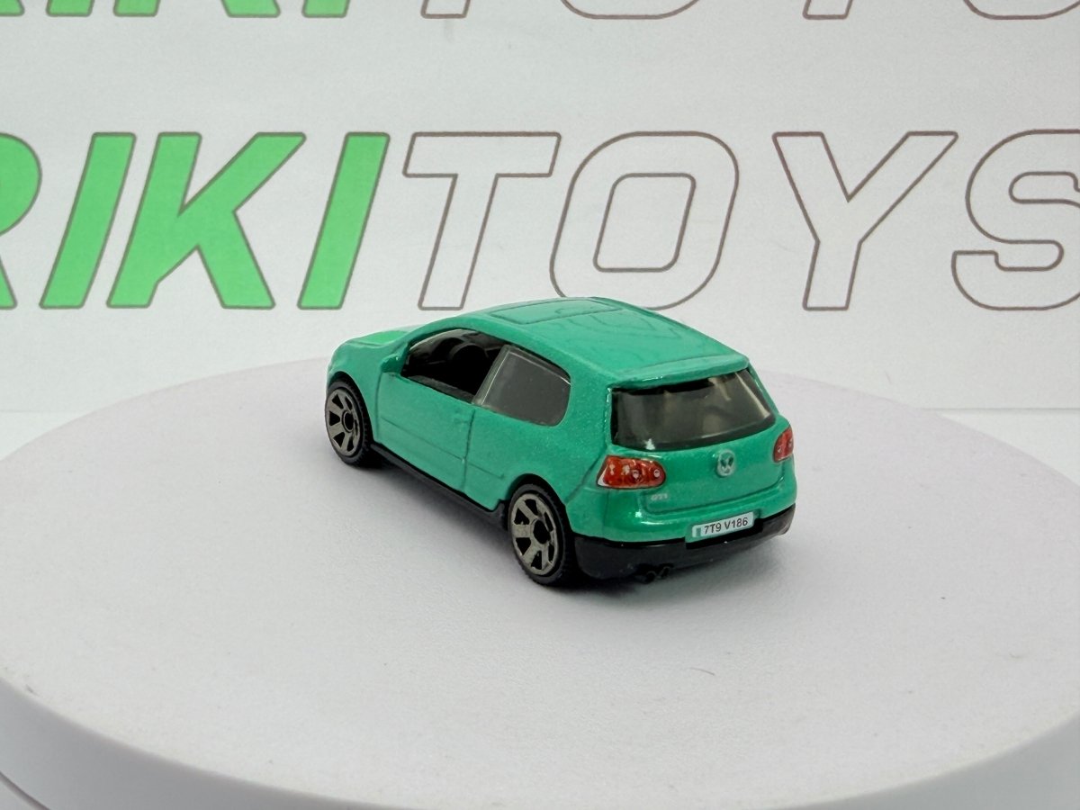 Volkswagen Golf 5 GTI Matchbox 1/60 Verde - RikiToys - Matchbox