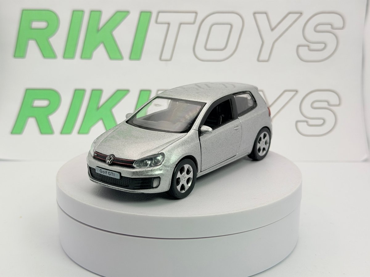 Volkswagen Golf 5 GTI RMZ City 1/38 Argento 2003 - RikiToys - RMZ City