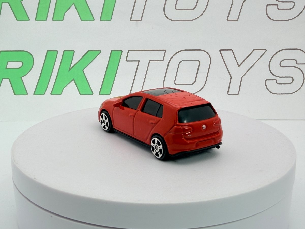 Volkswagen Golf 7 GTI Maisto 1/60 Rosso - RikiToys - Maisto