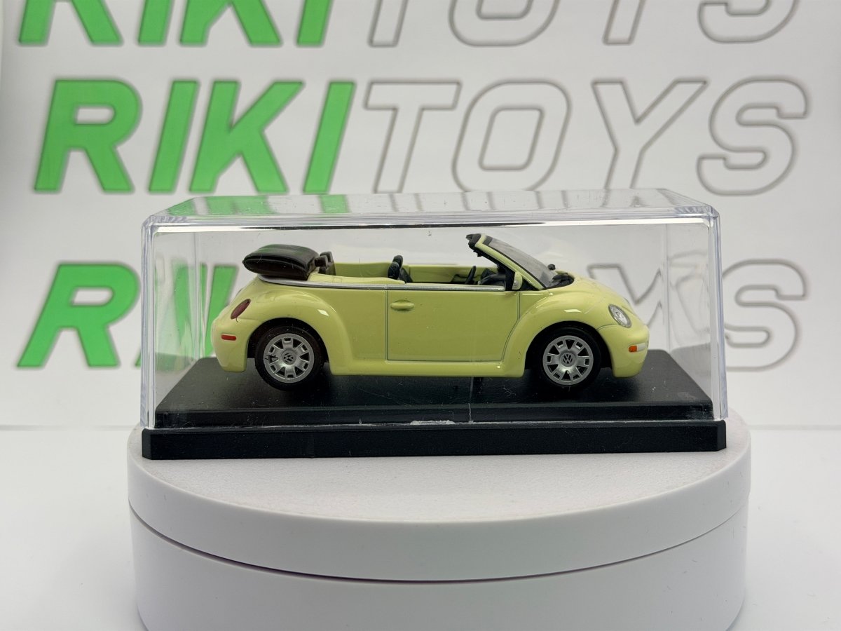 Volkswagen New Beetle Edicola 1/43 Verde 2002 - RikiToys - Edicola
