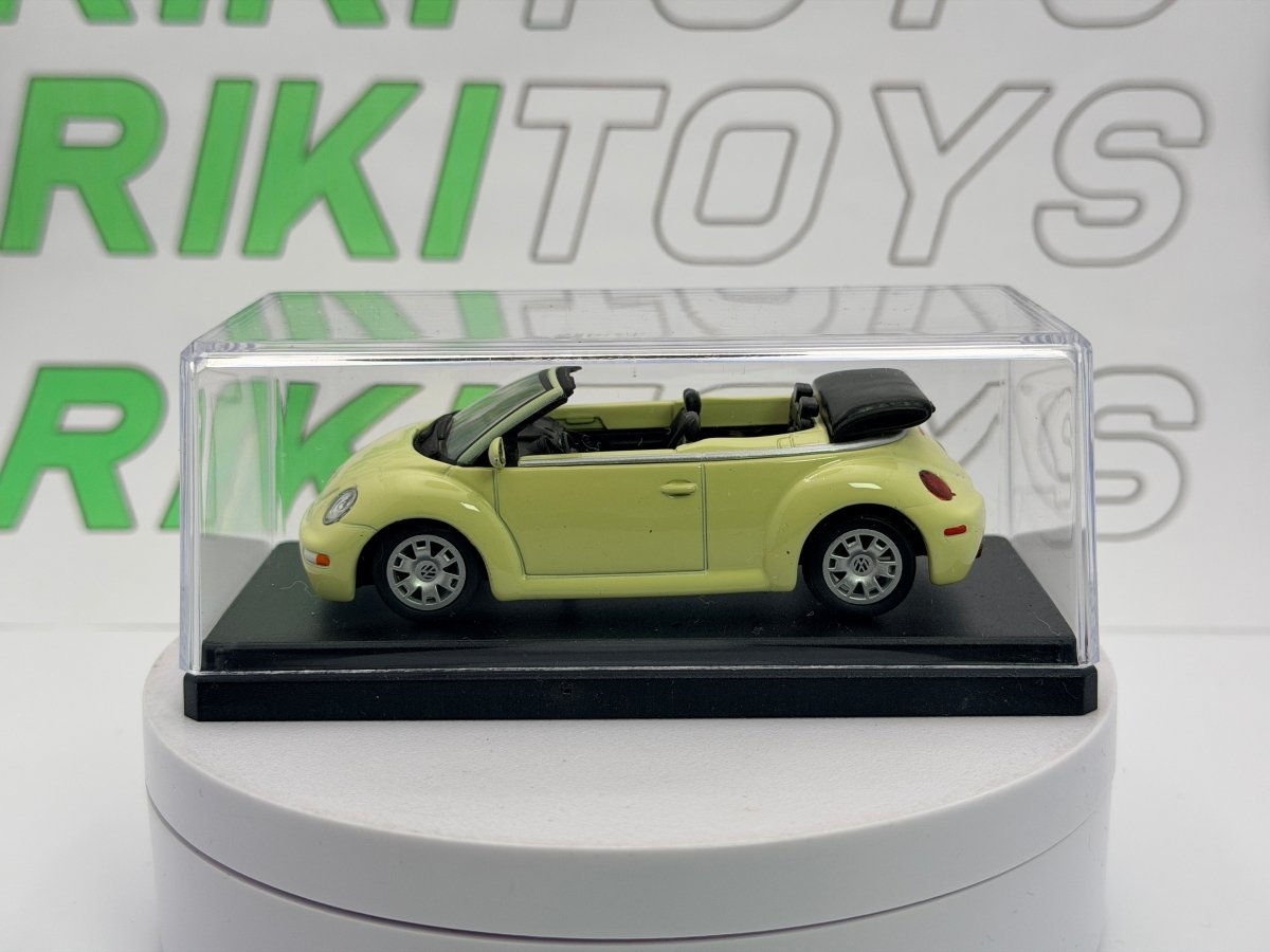 Volkswagen New Beetle Edicola 1/43 Verde 2002 - RikiToys - Edicola