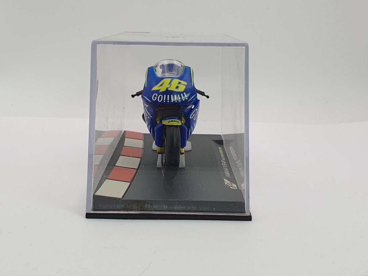 Yamaha YZR M1 Edicola 1/24 Blu - RikiToys - Edicola#