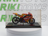 Yamaha YZR - M1 Edicola 1/24 Rosso 2005 - RikiToys - Edicola#