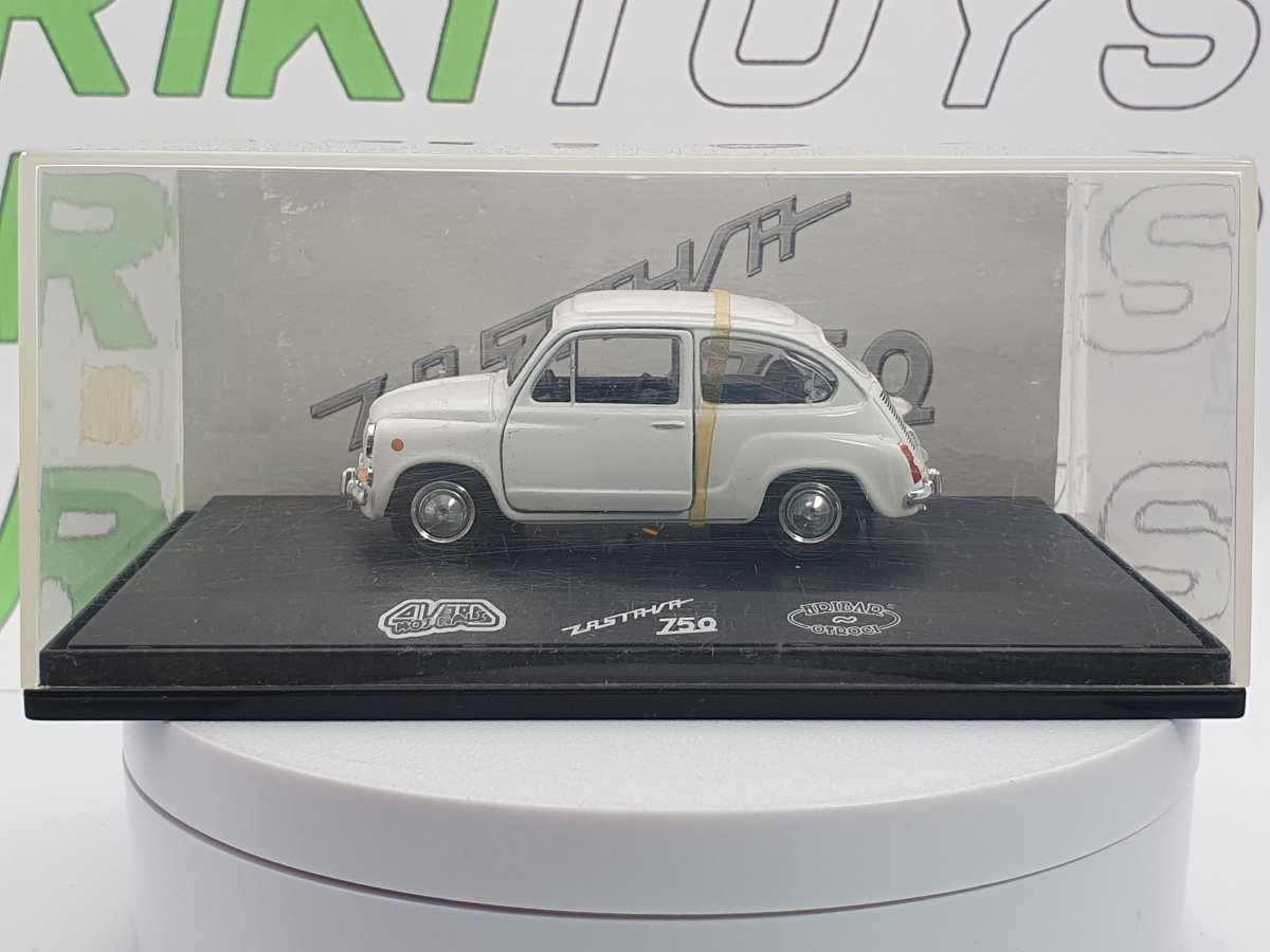 Zastava 750 Hribar Otroci 1/43 Bianco 1962 - RikiToys - Hribar Otroci