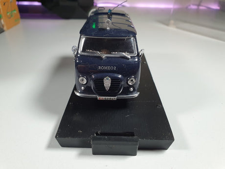 Alfa Romeo Romeo Minibus Carabinieri Edicola 1/43 Con Scatola - RikiToys - Edicola#