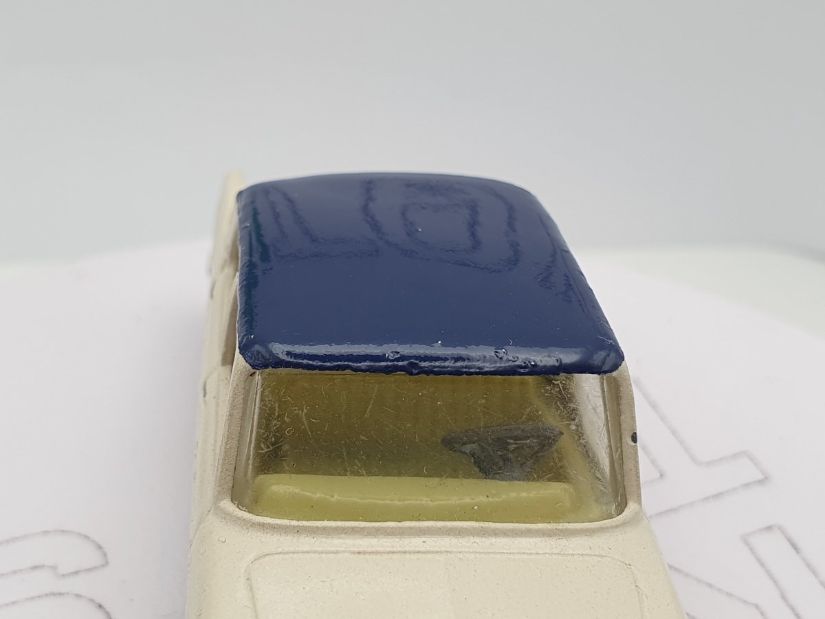 Fiat 2100 Berlina Corgi Toys 1/43 - RikiToys - Corgi Toys#